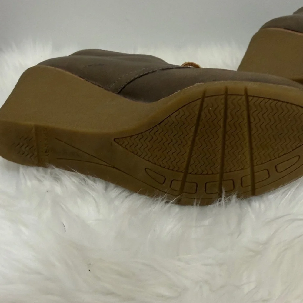 Sperry size 7  brown, leather lace wedges